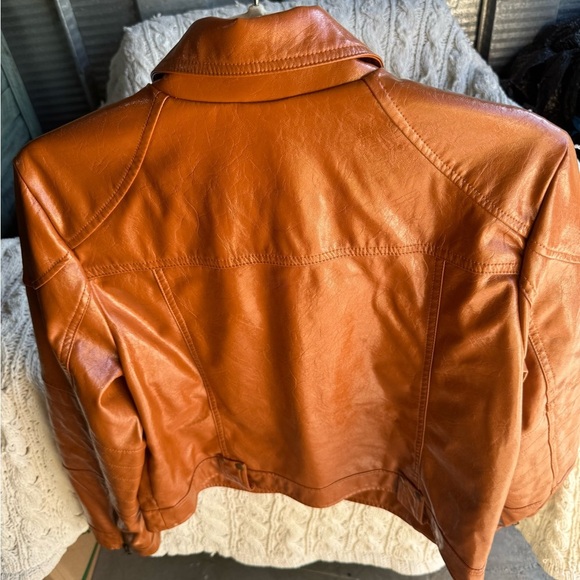 NWT We The Free Tan Vegan Leather Jacket Size M - Picture 6 of 10